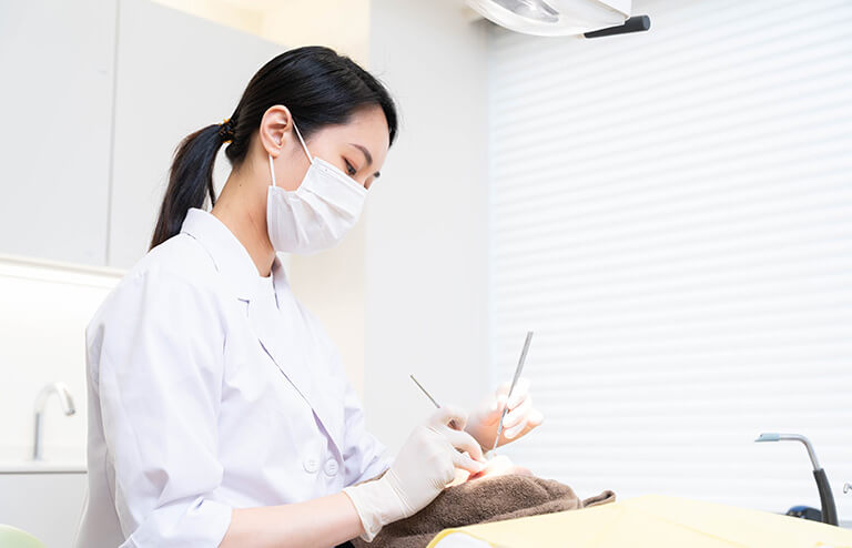 写真:横浜フォルテ矯正歯科の治療風景